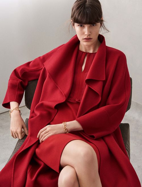 ao-khoac-max-mara-mau-do-9
