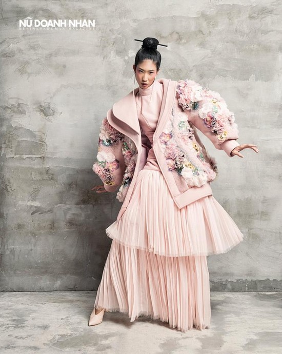 giay-cao-got-mui-nhon-charles-and-keith-1