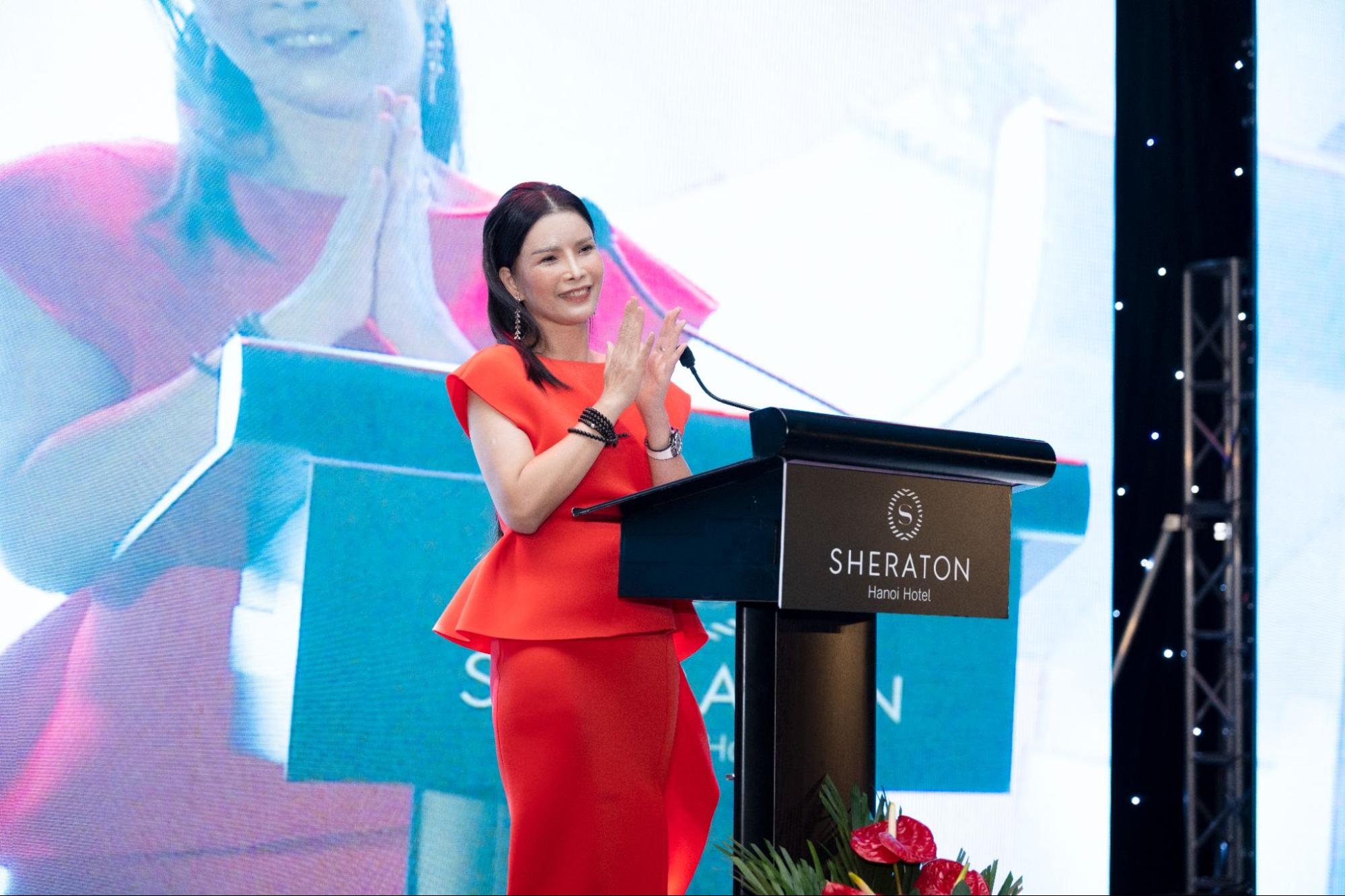Vice CEO Pham Thi Hong Nhue phat bieu tai YEP Maison RMI 2022