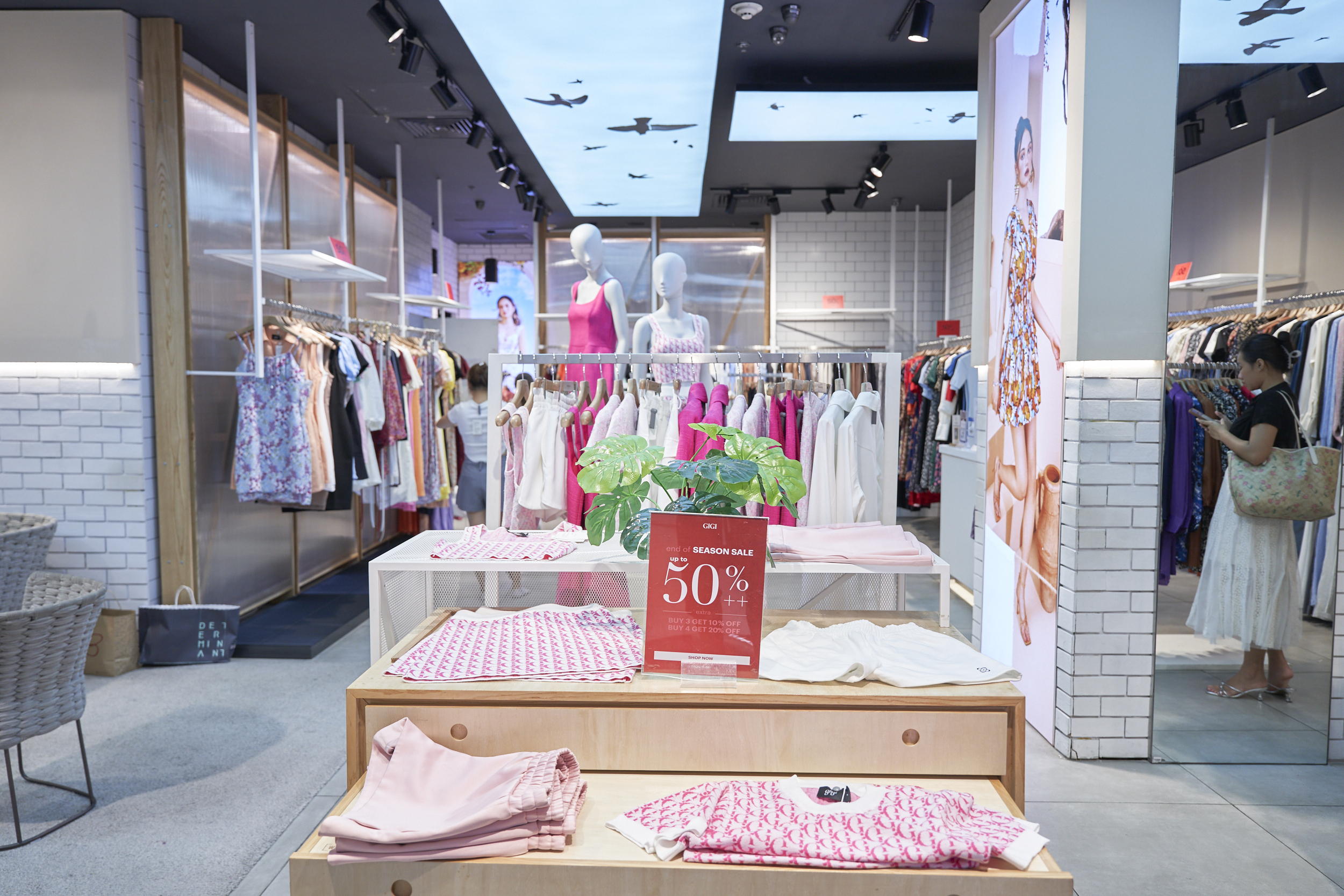 Maison RMI Chiêu Đãi Tín Đồ Thời Trang Với Đại Tiệc End Of Season Sale Lớn Nhất Mùa Hè 2023