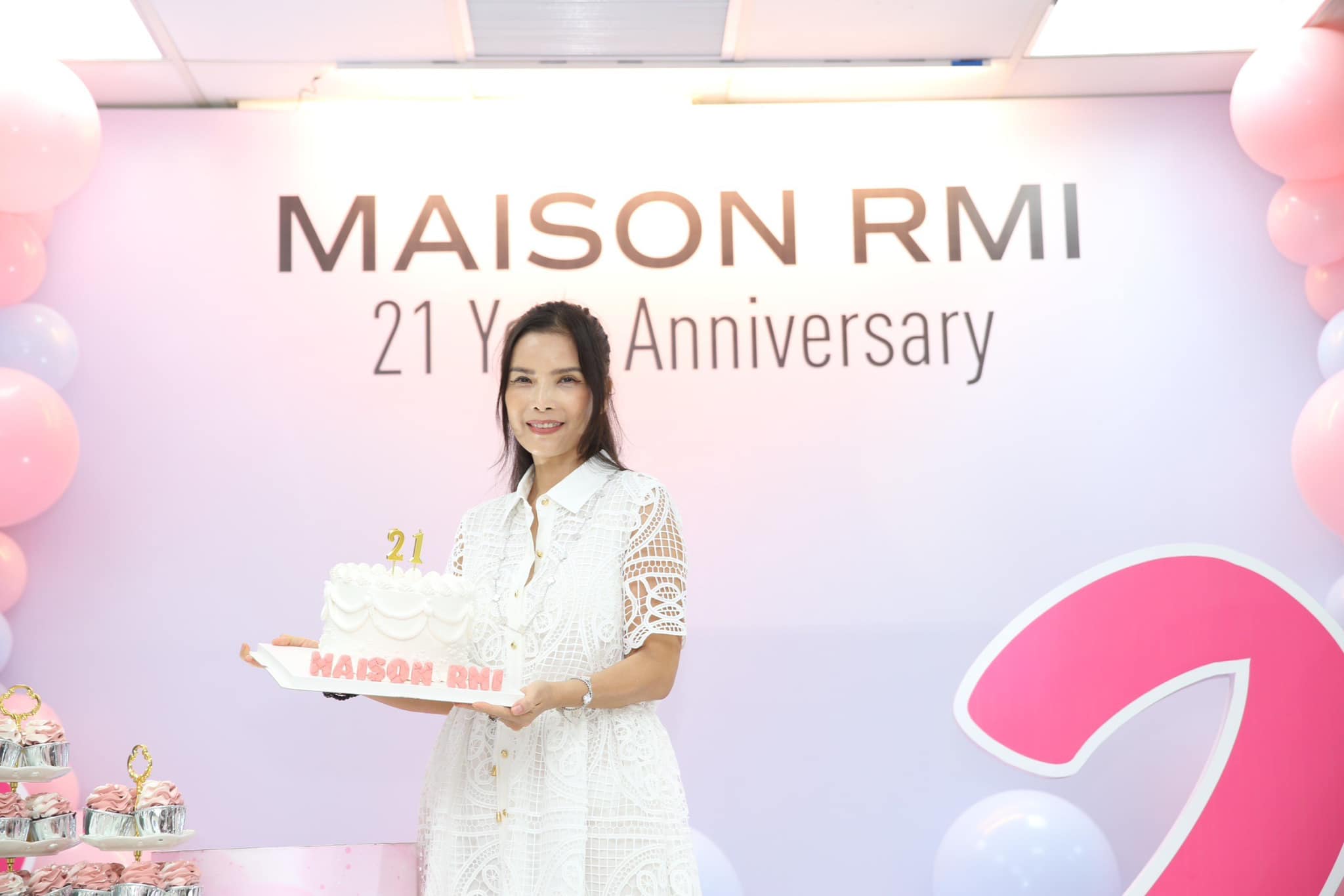 Happy Birthday Maison RMI 21 tuoi - Hanoi 1